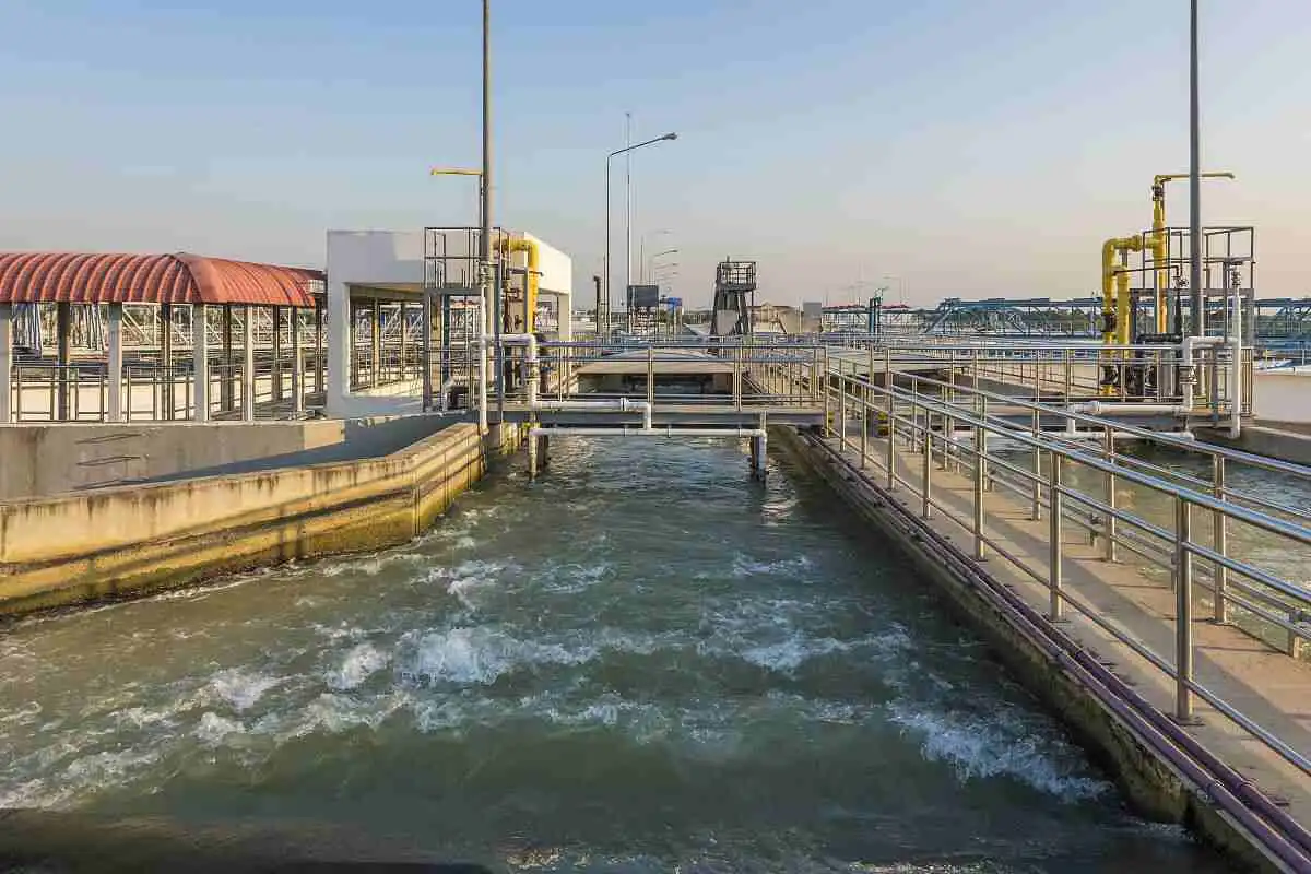 How is Industrial-Grade Ammonium Sulfate Produced?