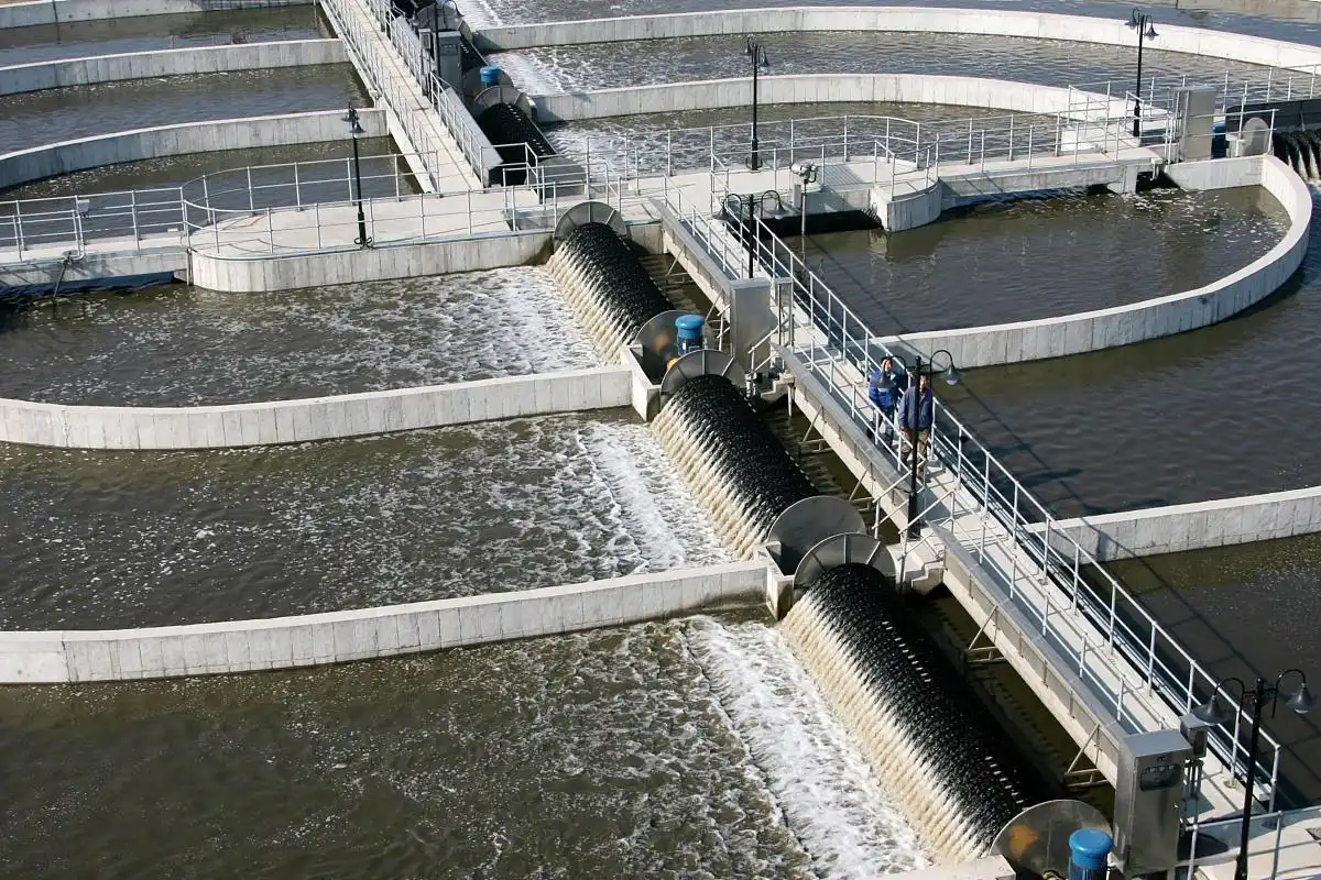 White Al2O3 Thickener in Manufacturing: Innovations and Applications