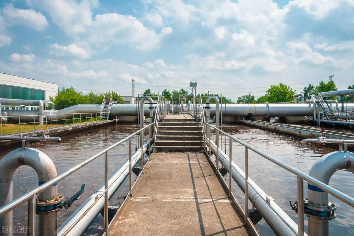 What Are the Distinctive Features of Cationic PAM in Wastewater Treatment?