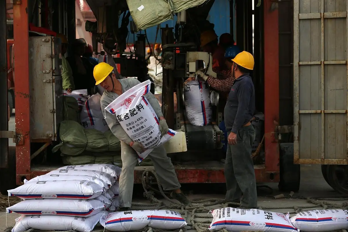 What Crops Benefit the Most from Water Soluble SOP?